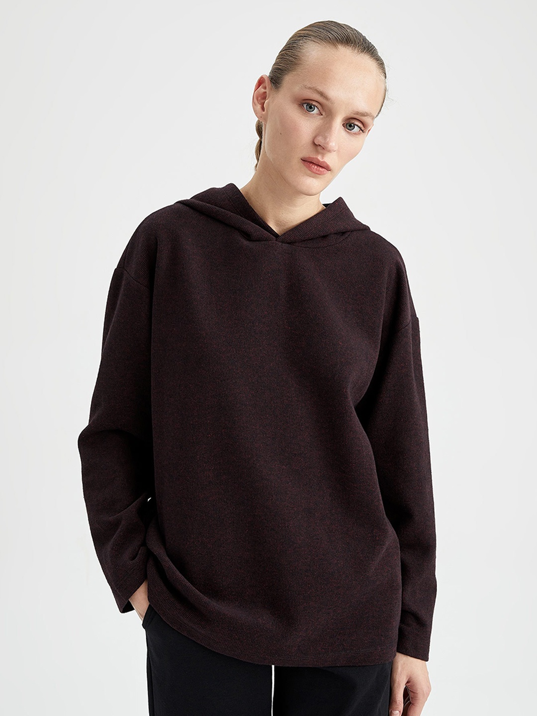 

DeFacto Long Sleeves Hooded Sweatshirt, Burgundy
