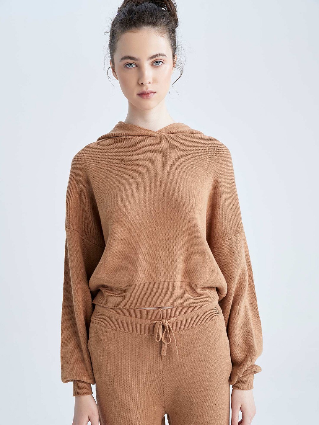 

DeFacto Hooded Acrylic Pullover, Brown