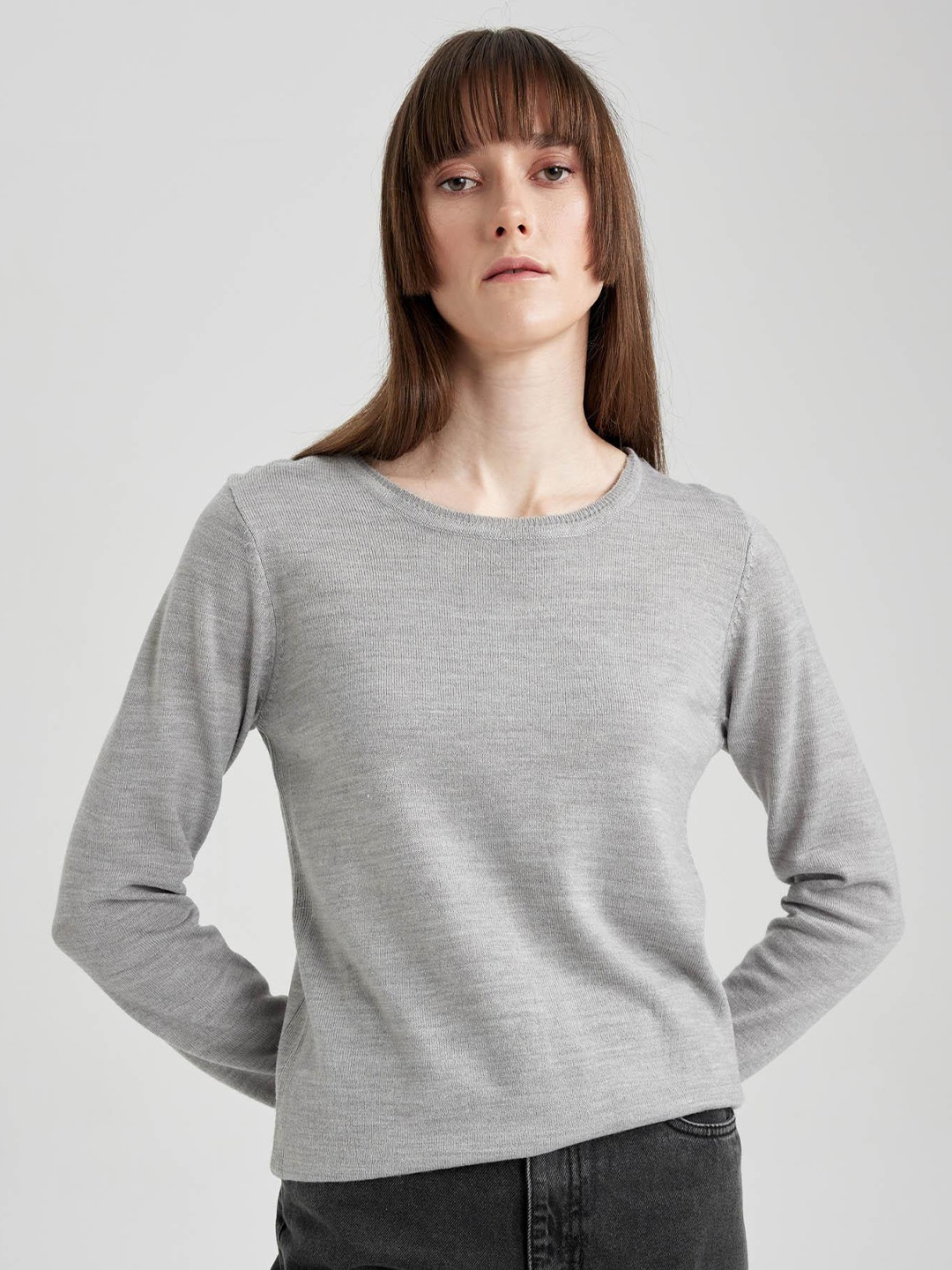 

DeFacto Round Neck Acrylic Pullover, Grey