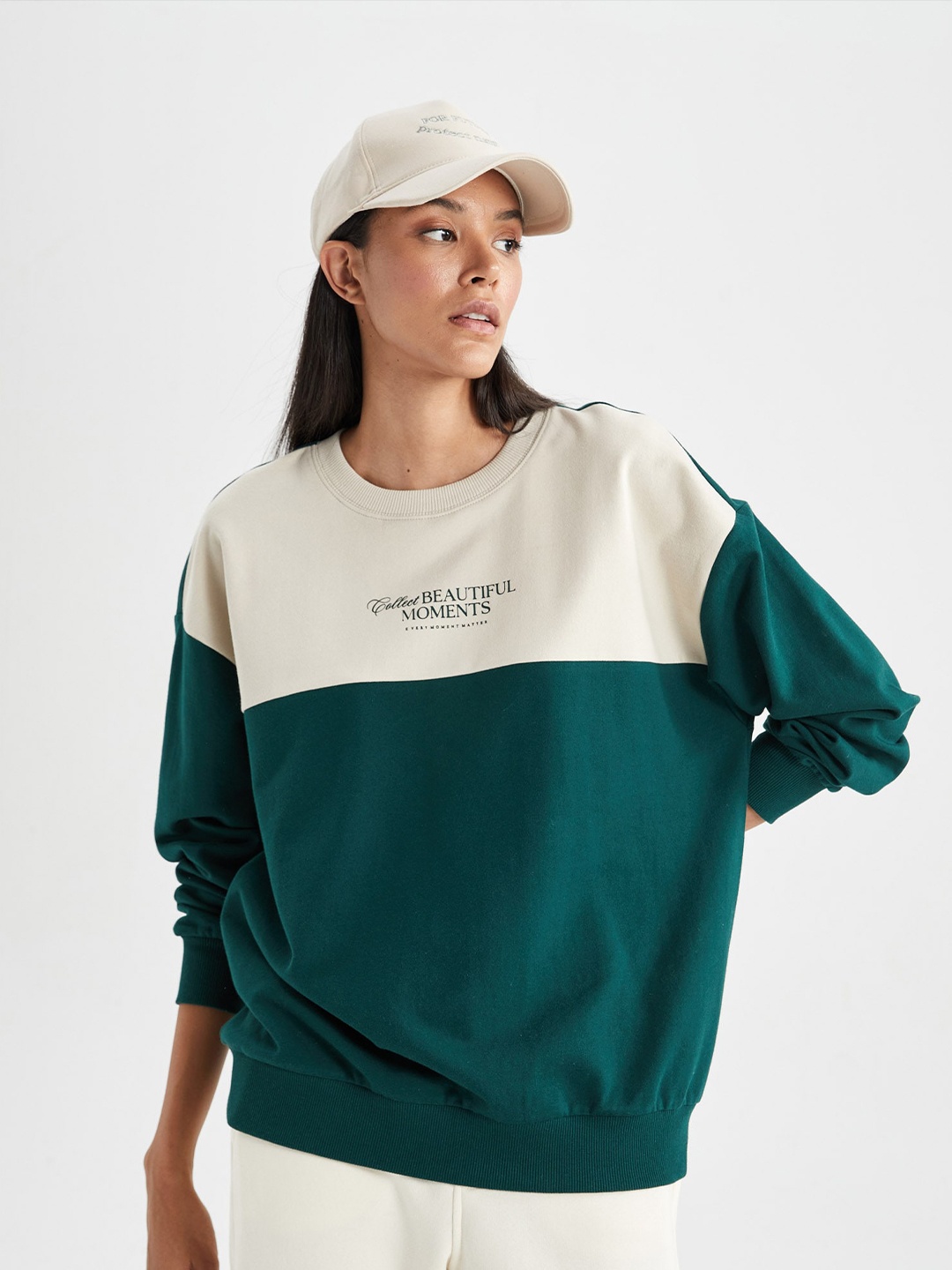 

DeFacto Colourblocked Ribbed Pullover Sweatshirt, Green