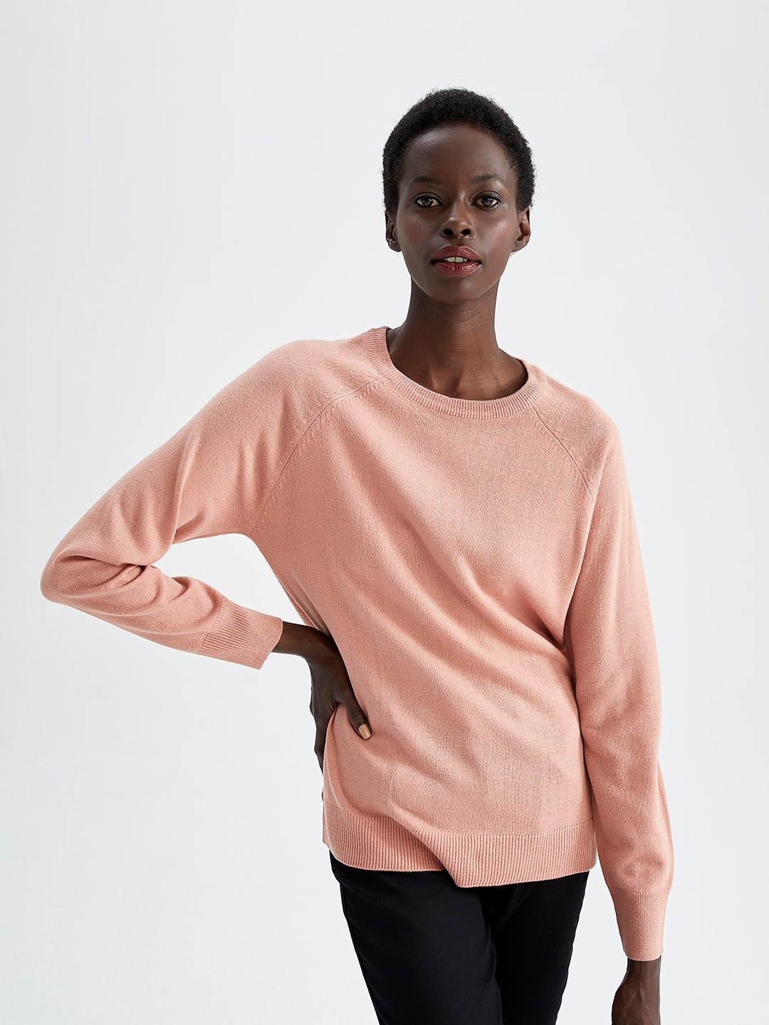 

DeFacto Round Neck Acrylic Pullover, Pink