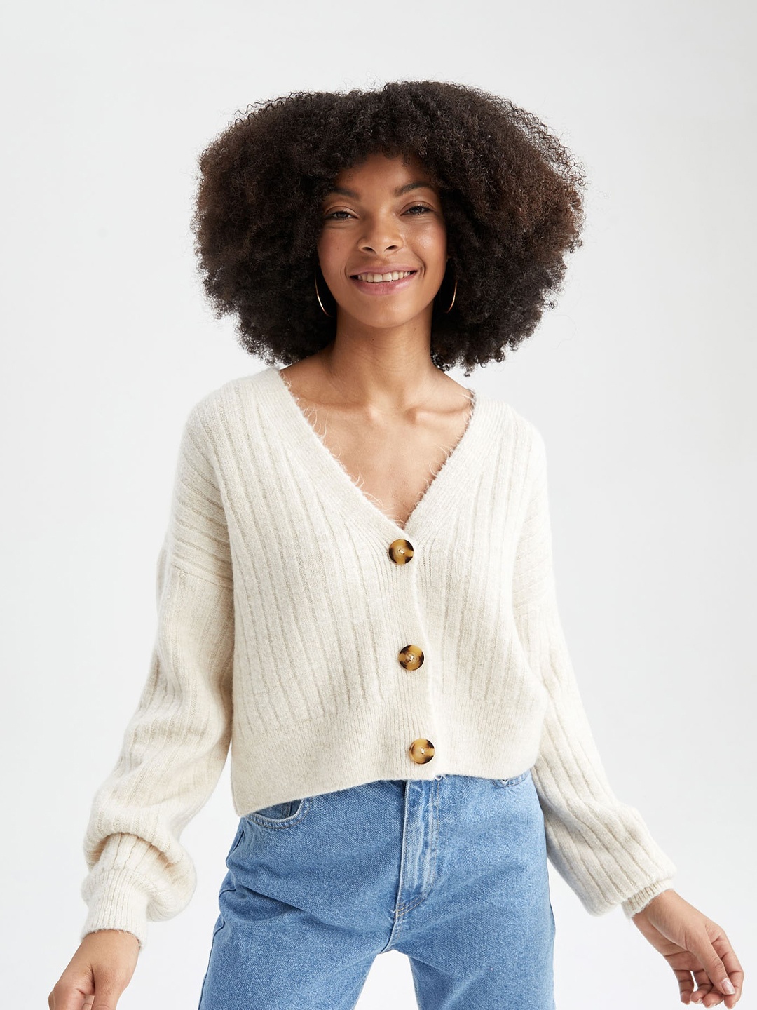 

DeFacto Striped Crop Cardigan Sweater, White