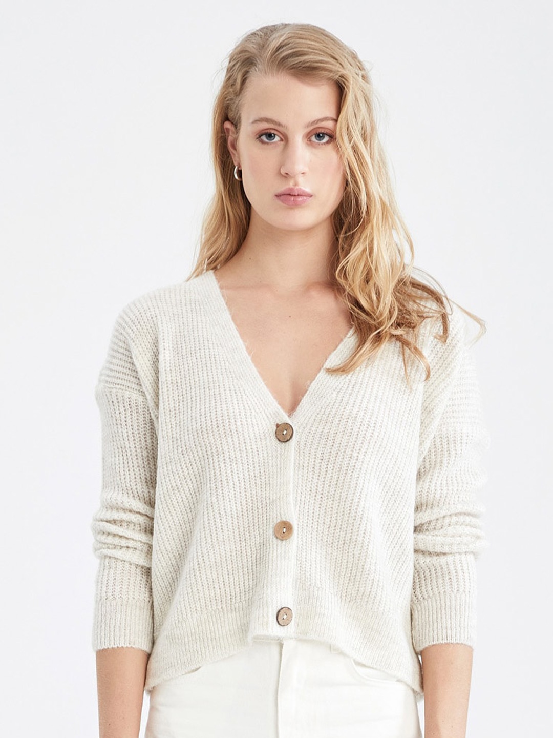 

DeFacto Ribbed V-Neck Acrylic Cardigan Sweaters, Beige