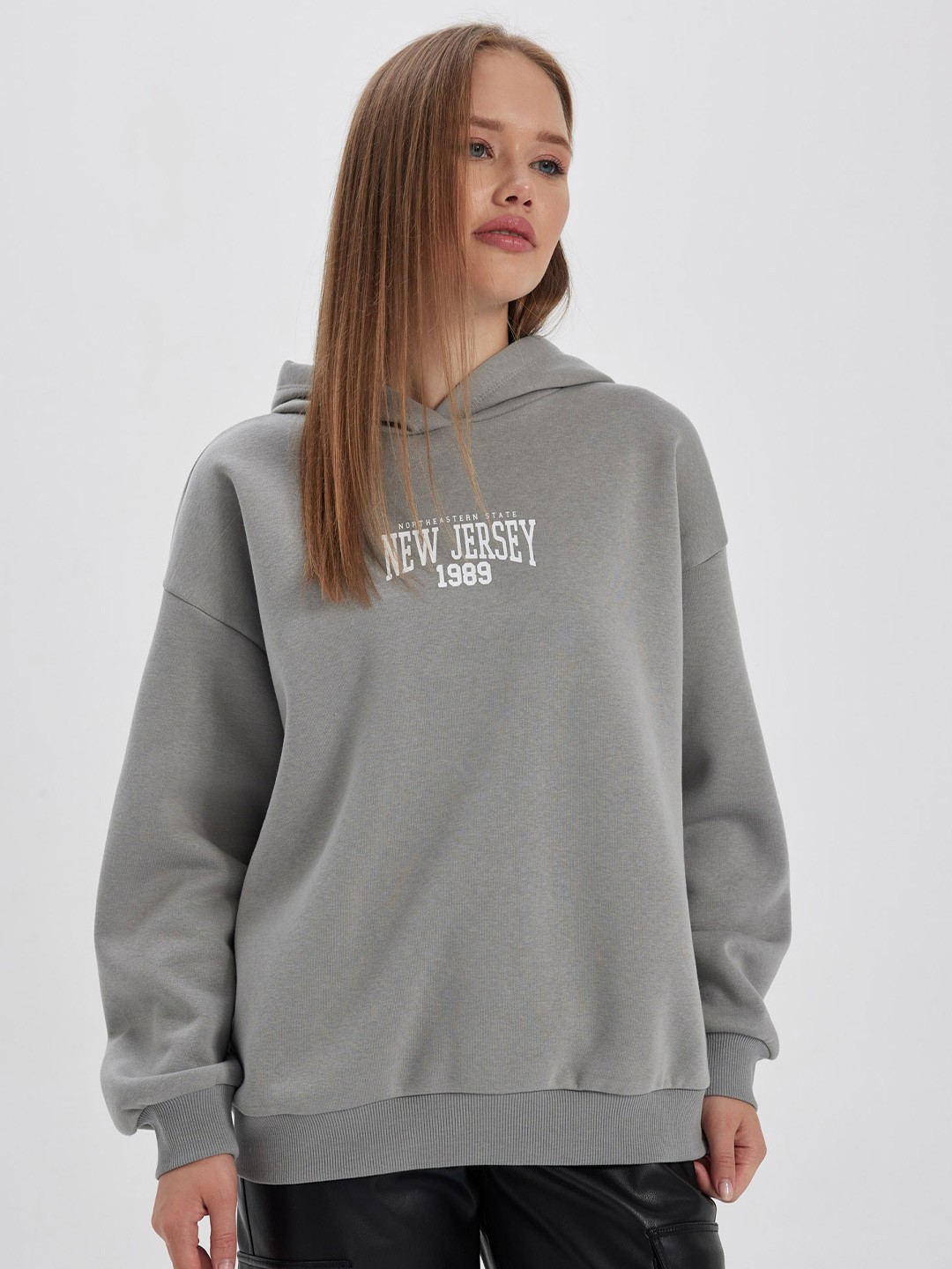 

DeFacto Typography Printed Cotton Pullover, Grey