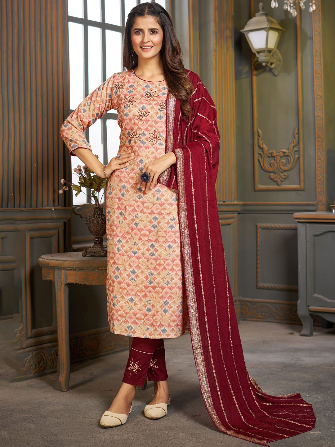 

PREMROOP- THE STYLE YOU LOVE Floral Printed Straight Kurta & Trousers With Dupatta, Pink