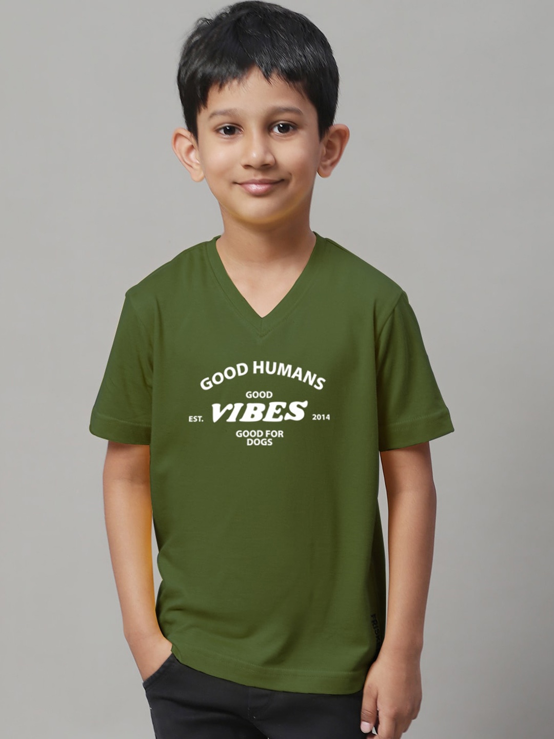 

Friskers Boys Typography Printed Pure Cotton V-Neck Slim Fit T-shirt, Olive