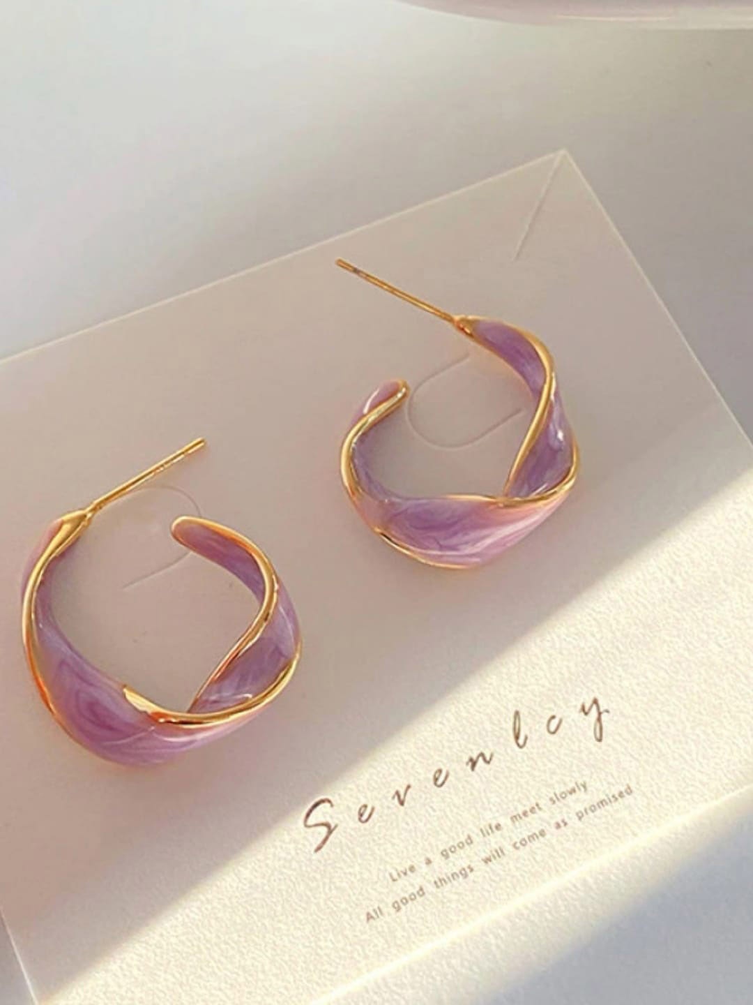 

FIMBUL Gold-Plated Twisted Half Hoop Earrings