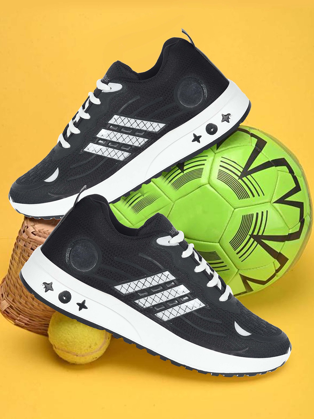 

FOUR STAR TRUCK SALES Men Striped Lace-Up Sneakers, Black