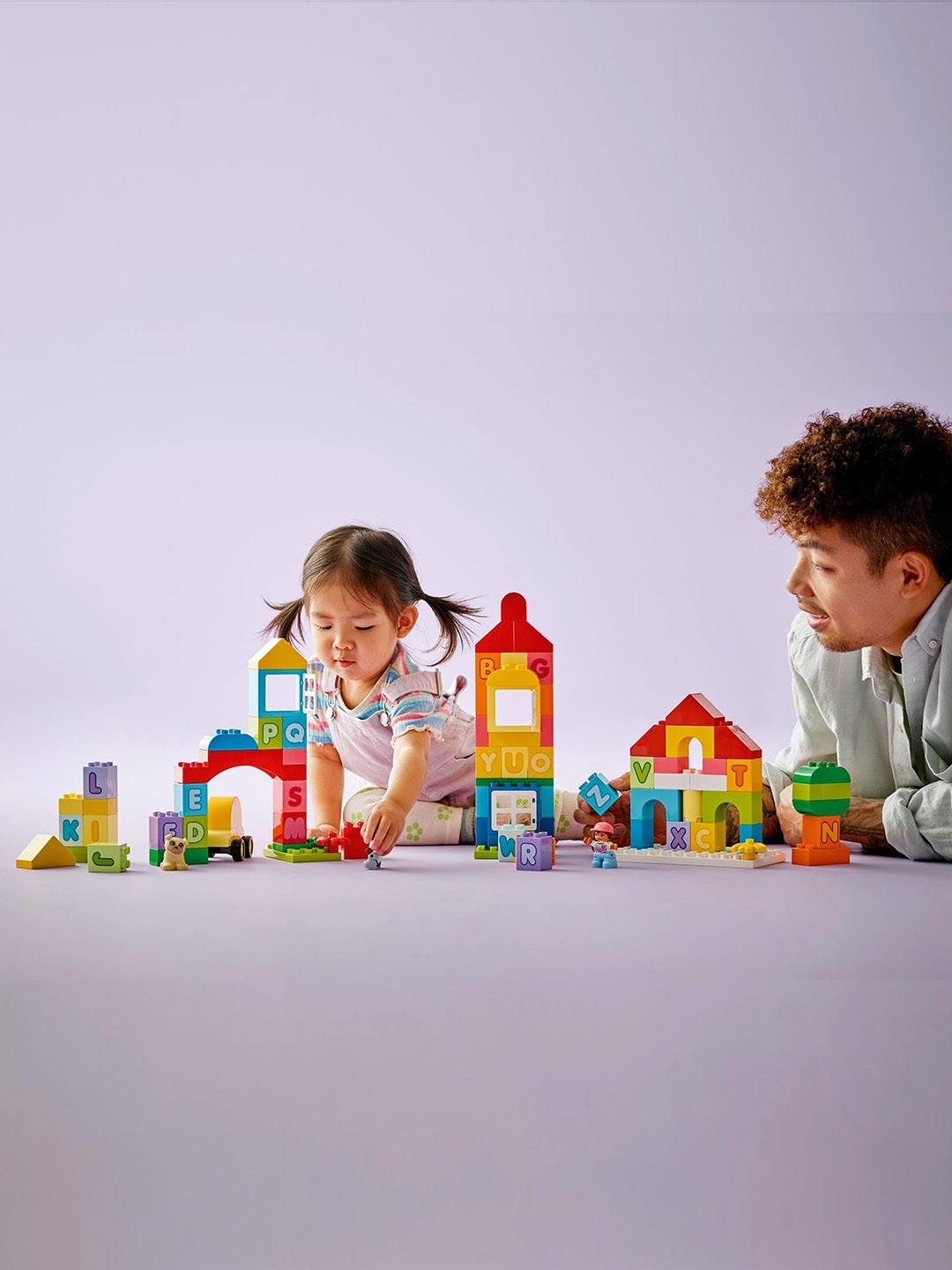 

LEGO Kids Alphabet Town Construction Toys, Yellow