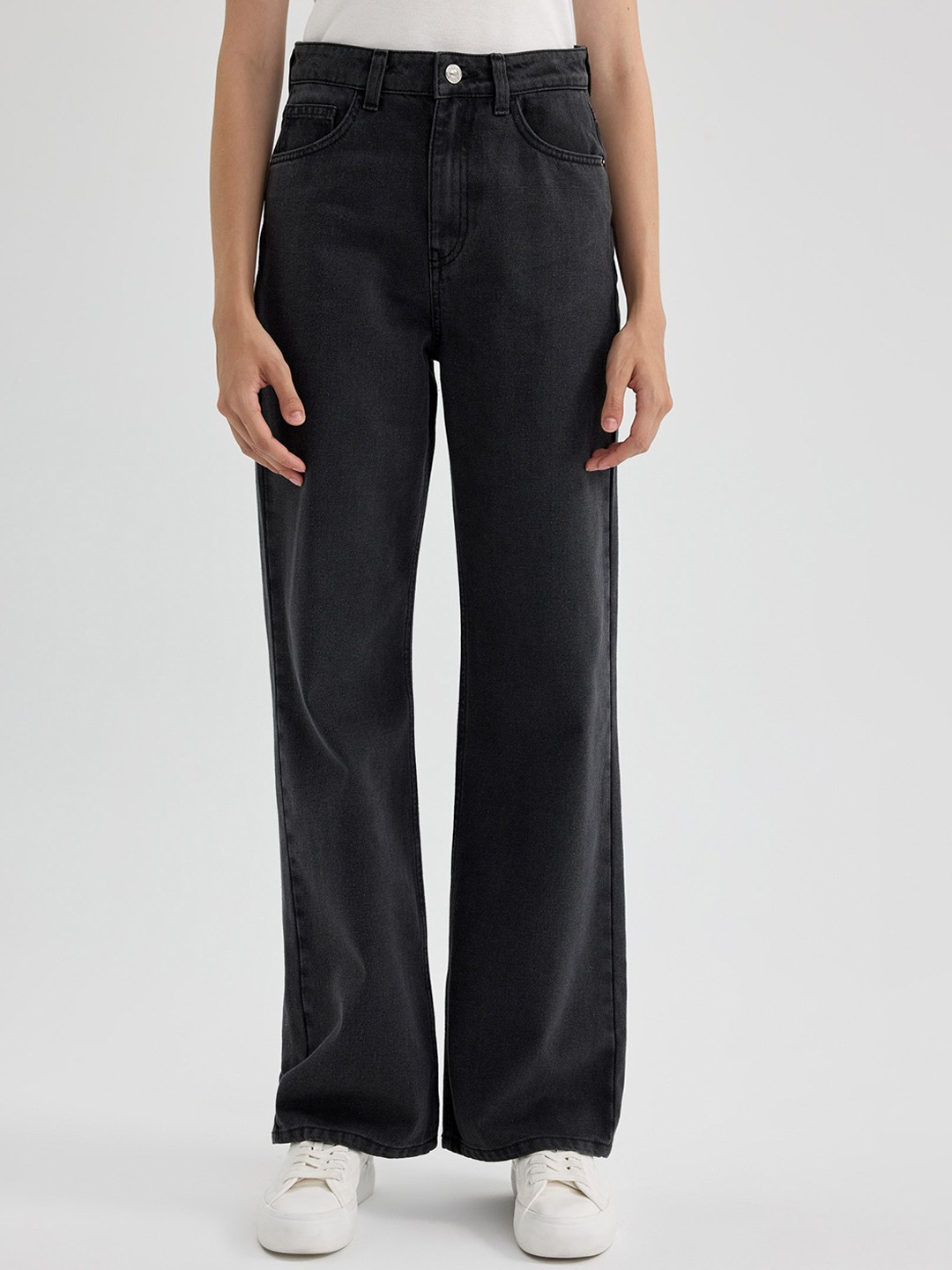 

DeFacto Mid-Rise Trousers, Black