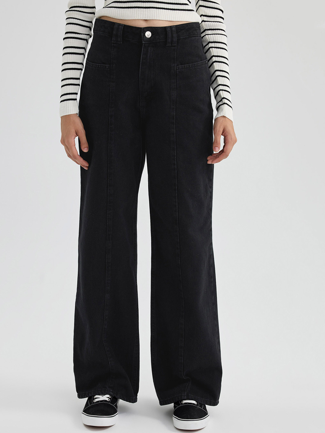

DeFacto Women Mid Rise Cotton Parallel Trousers, Na