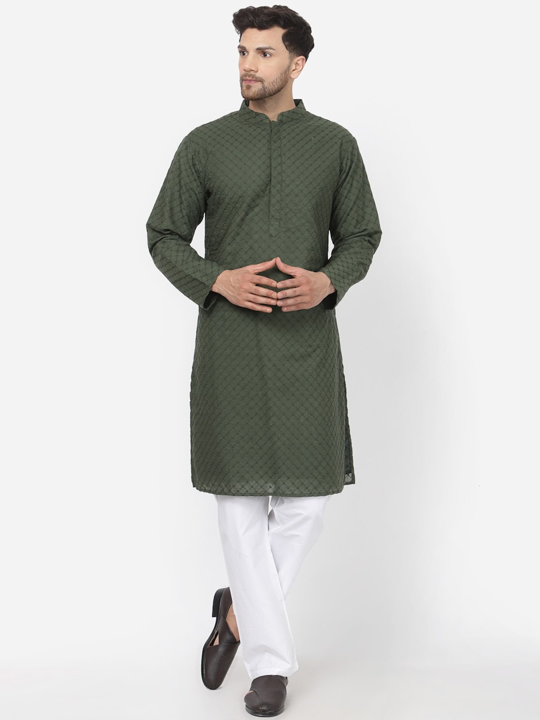 

MOHANLAL SONS Geometric Embroidered Thread Work Straight Pure Cotton Kurta, Green