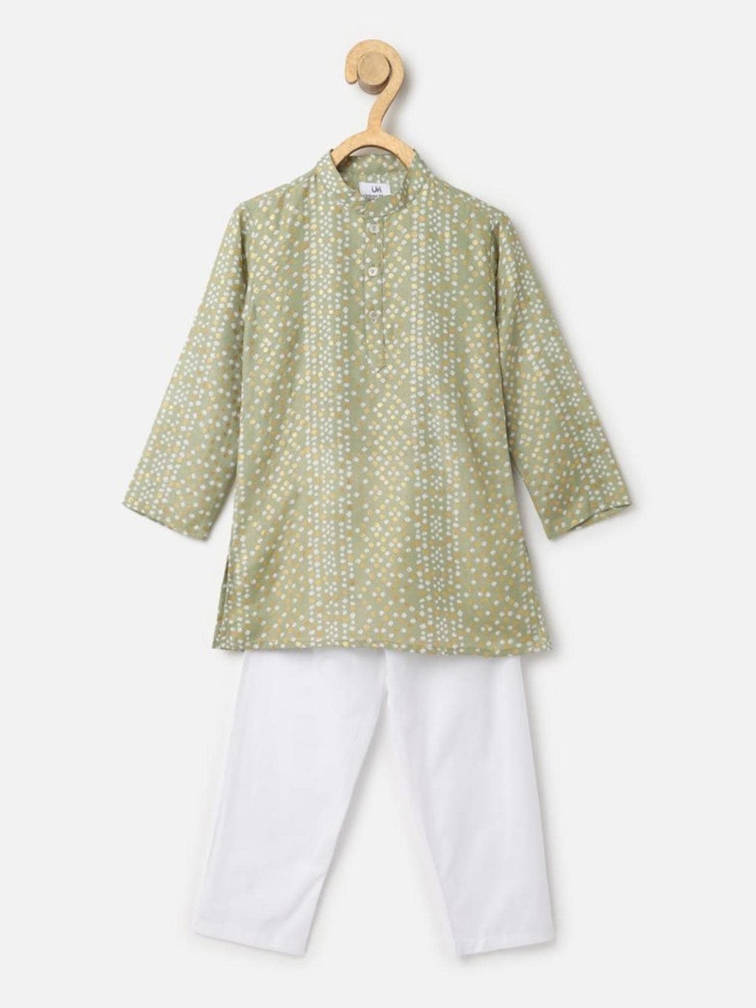

UrbanMark Boys Bandhani Printed Regular Straight Kurta with Pyjamas, Green