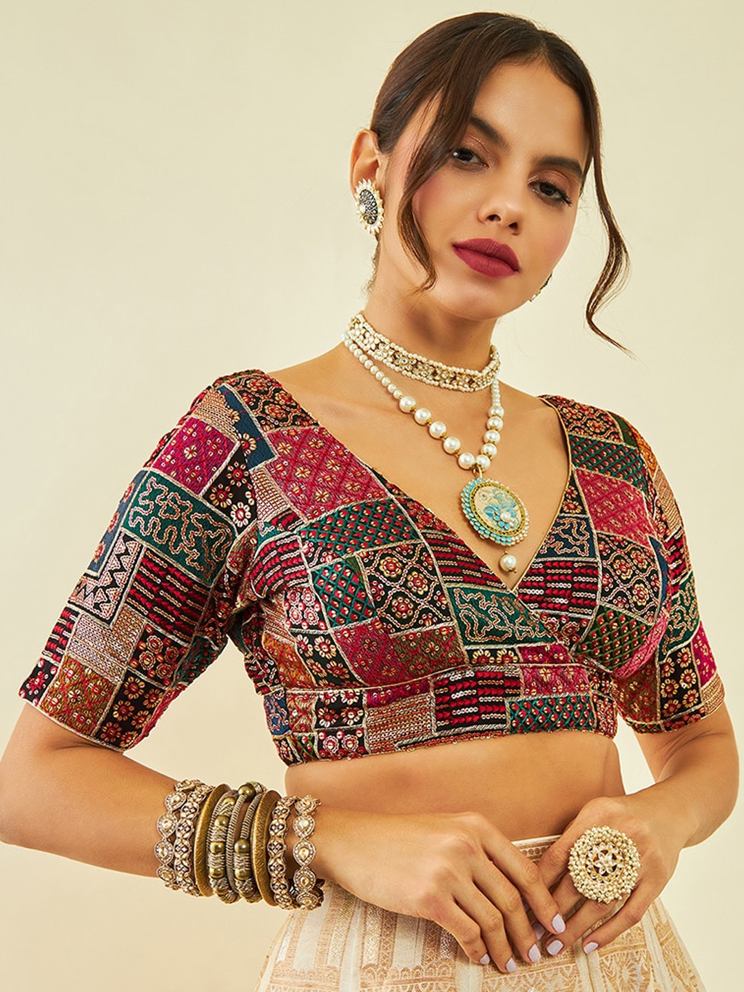 

Soch Embellished V-Neck Sequinned Saree Blouse, Red