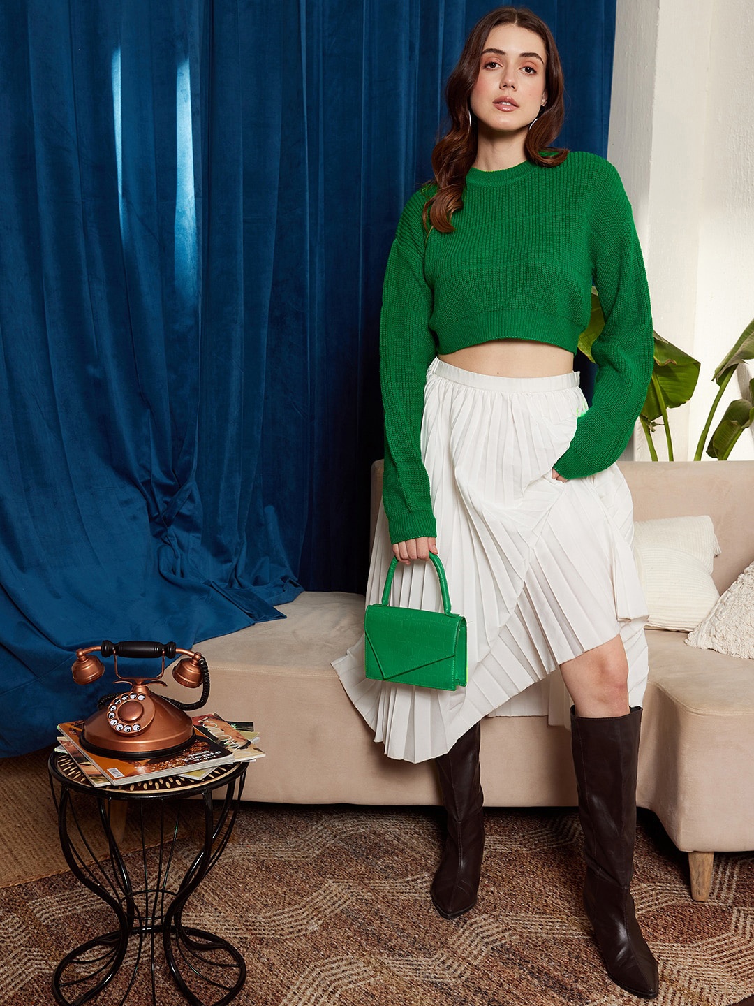 

Berrylush BASICS Ribbed Acrylic Crop Pullover Sweater, Green