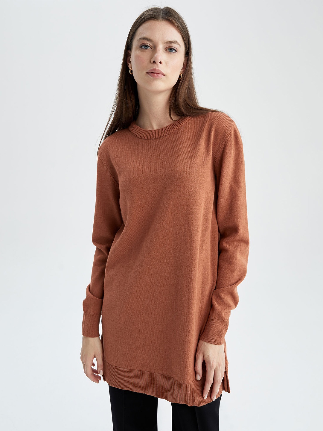 

DeFacto Round Neck Pure Acrylic Longline Pullover Sweater, Brown