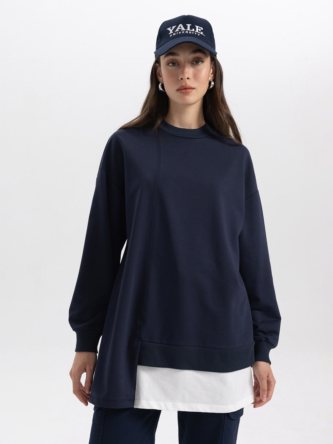 

DeFacto Colourblocked Longline Ribbed Pullover Sweatshirt, Navy blue