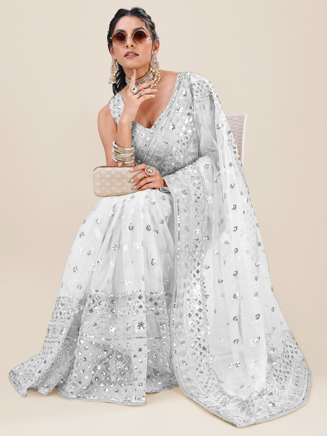 

Roykals Ethnic Motifs Embroidered Sequinned Net Saree, White