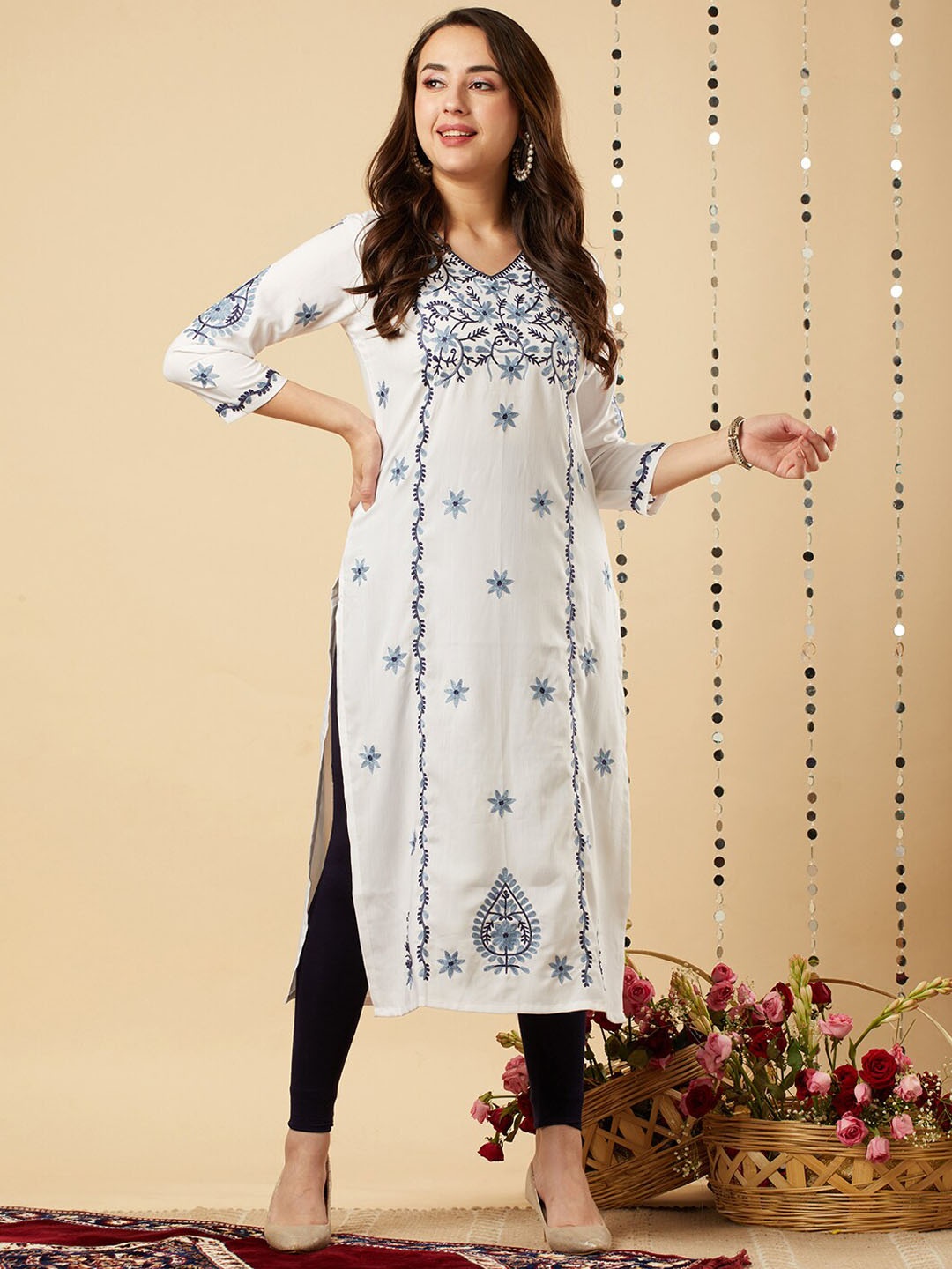 

KALINI Ethnic Motifs Embroidered Straight Kurta, White