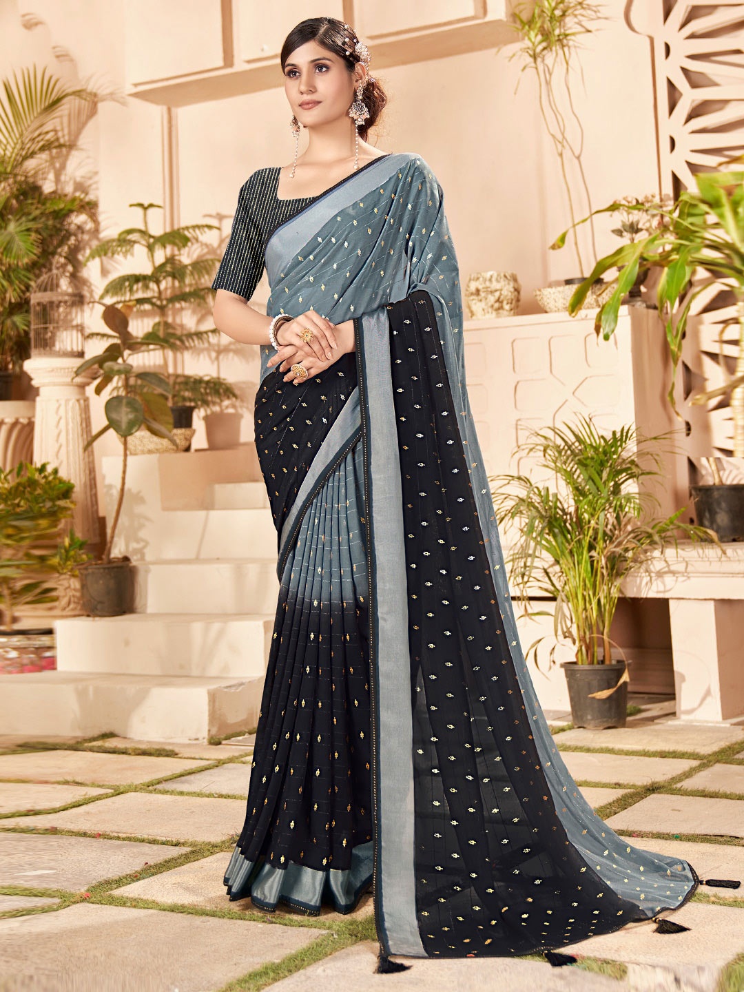 

SANSKAR Ethnic Motifs Printed Zari Saree, Grey