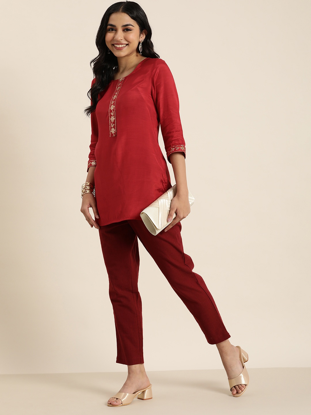 

HERE&NOW Sequinned Embellished Kurti, Red