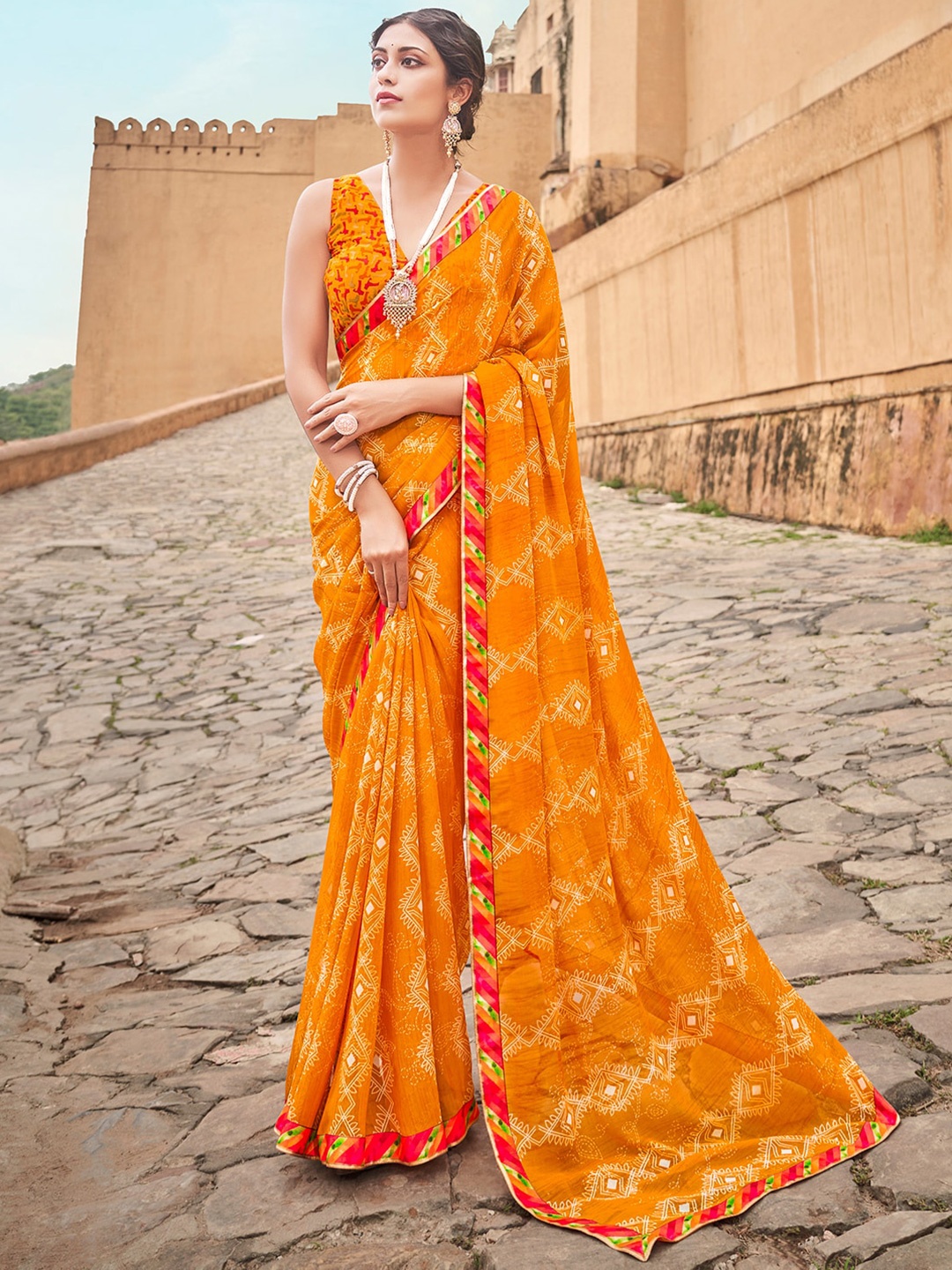 

SANSKAR Mustard & Cream-Coloured Poly Georgette Saree