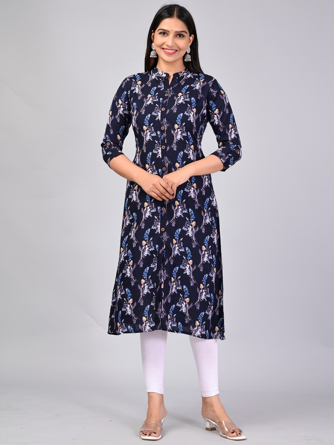 

MAUKA Floral Printed Mandarin Collar Roll-Up Sleeves A-Line Kurta, Navy blue