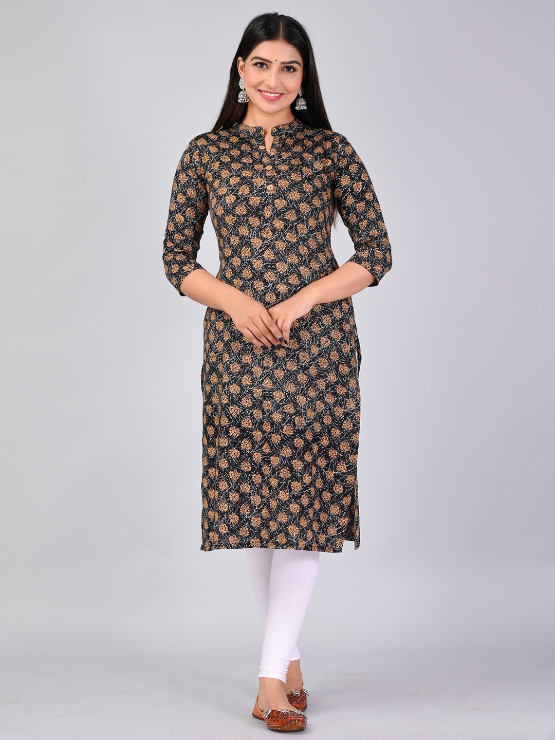 

MAUKA Ethnic Motifs Printed Mandarin Collar Straight Kurta, Black