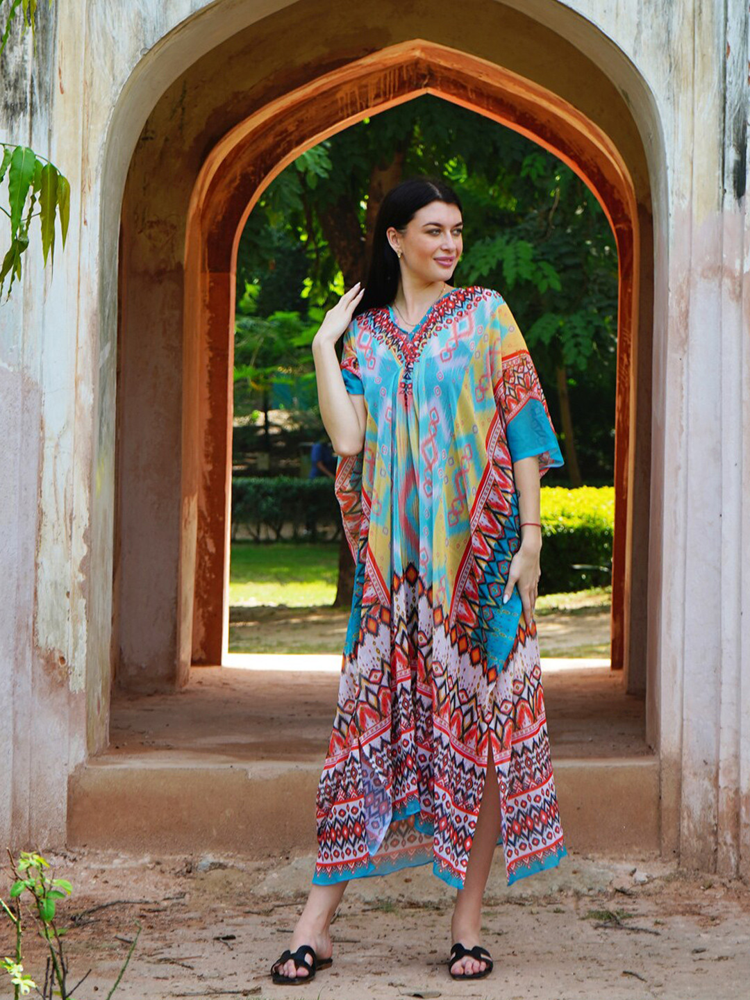 

Rajoria Instyle Geometric Printed Georgette Kaftan Dress, Blue
