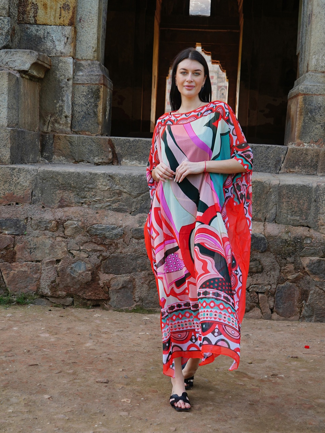 

Rajoria Instyle Abstract Printed Georgette Kaftan Dress, Red