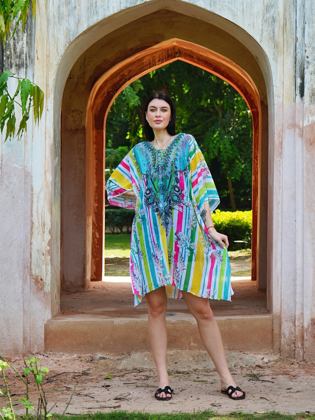 

Rajoria Instyle Floral Printed Georgette Kaftan Dress, Blue