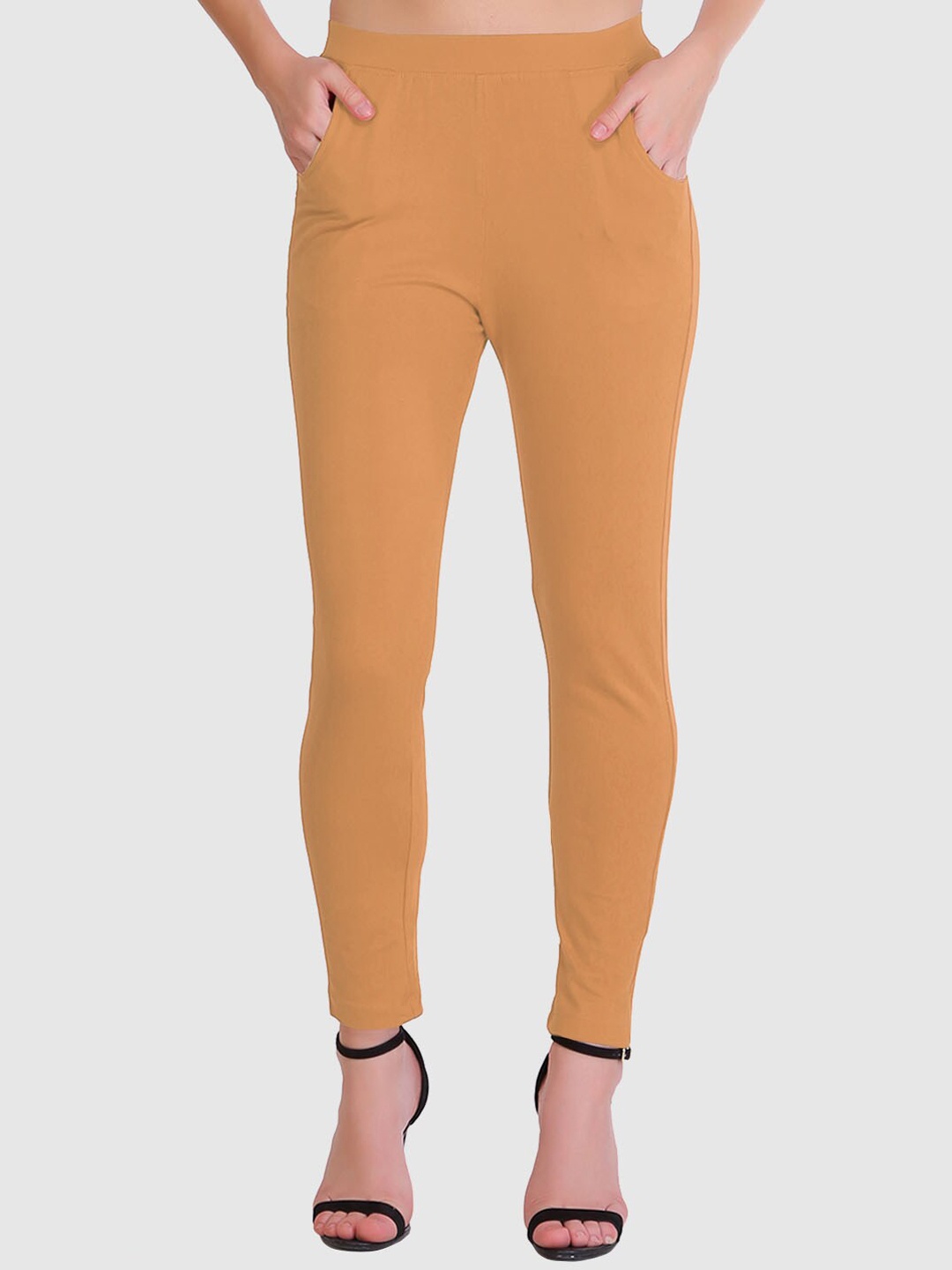 

SAUNDARYA Ankle-Length Leggings, Beige