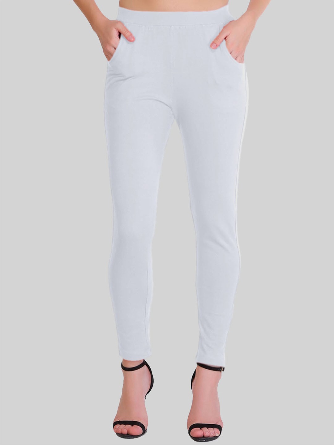 

SAUNDARYA Ankle-Length Leggings, White