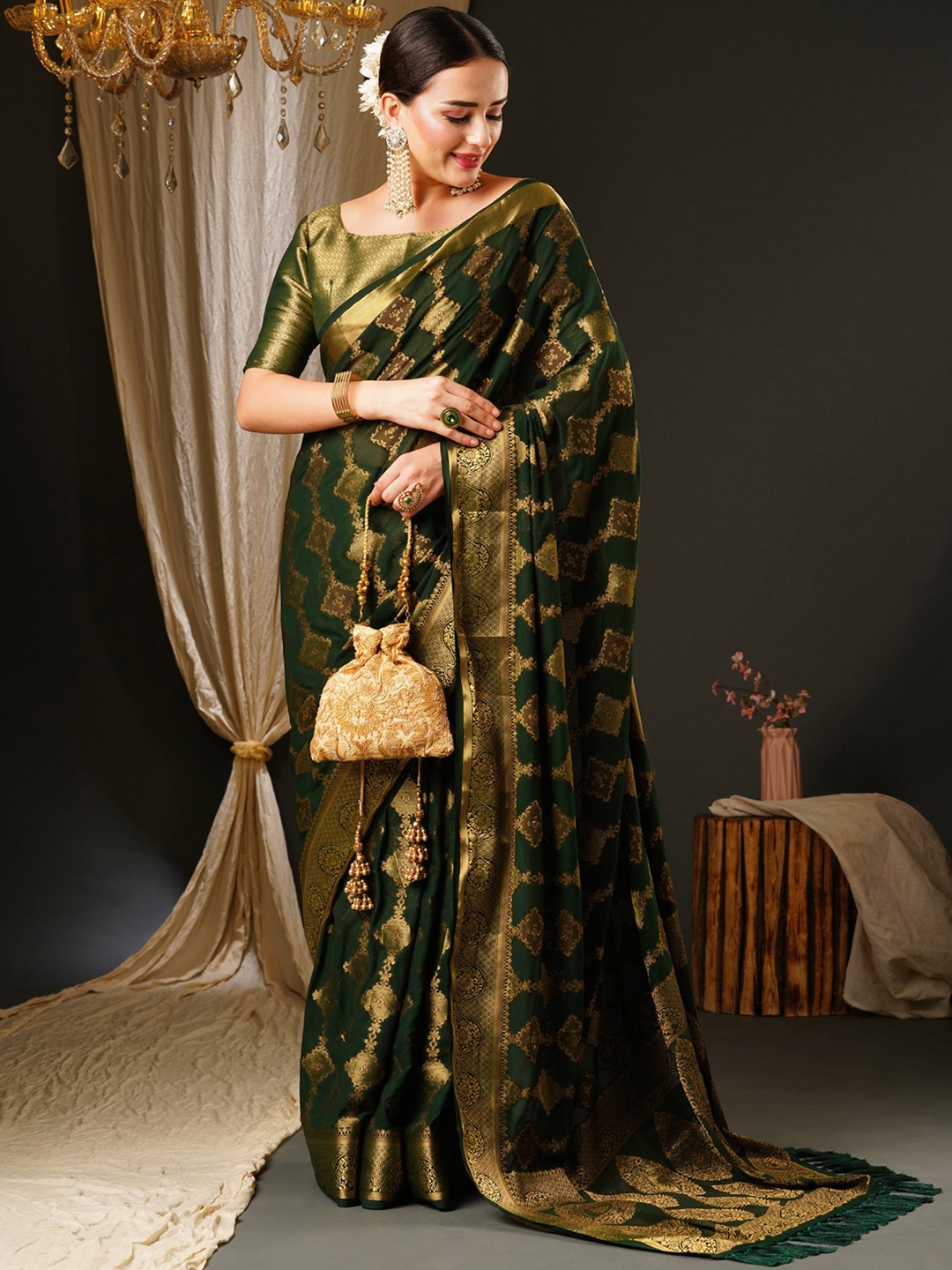 

Anouk Green & Gold-Toned Ethnic Motifs Woven Design Zari Pure Georgette Kanjeevaram Saree