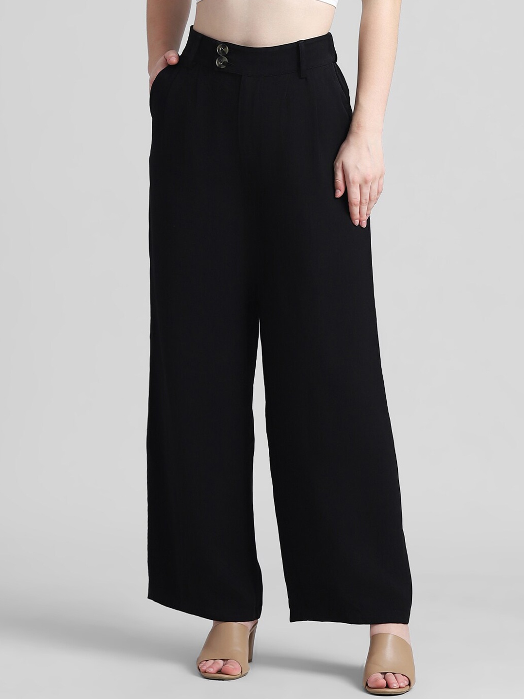 

ONLY Women Flared High-Rise Pleated Trousers, Black
