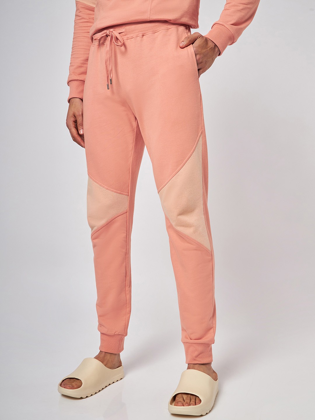 

CAVA Men Osaka Colourblocked Patchwork Cotton Joggers, Peach