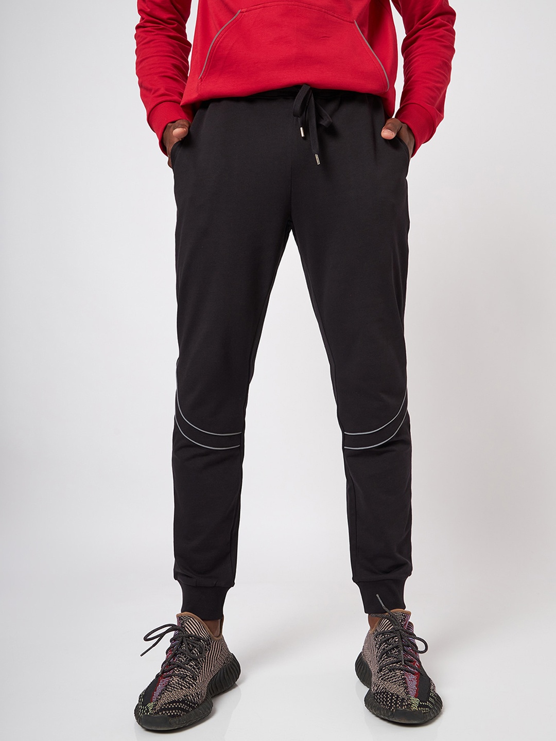 

CAVA Men Boston Mid Rise Rapid Dry Cotton Reflex Joggers, Black