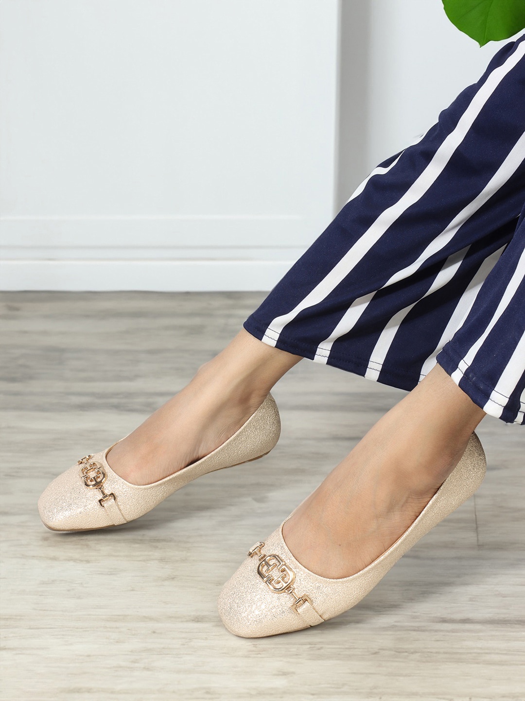 

ELLE Square Toe Shimmer Embellished Ballerinas, Rose gold