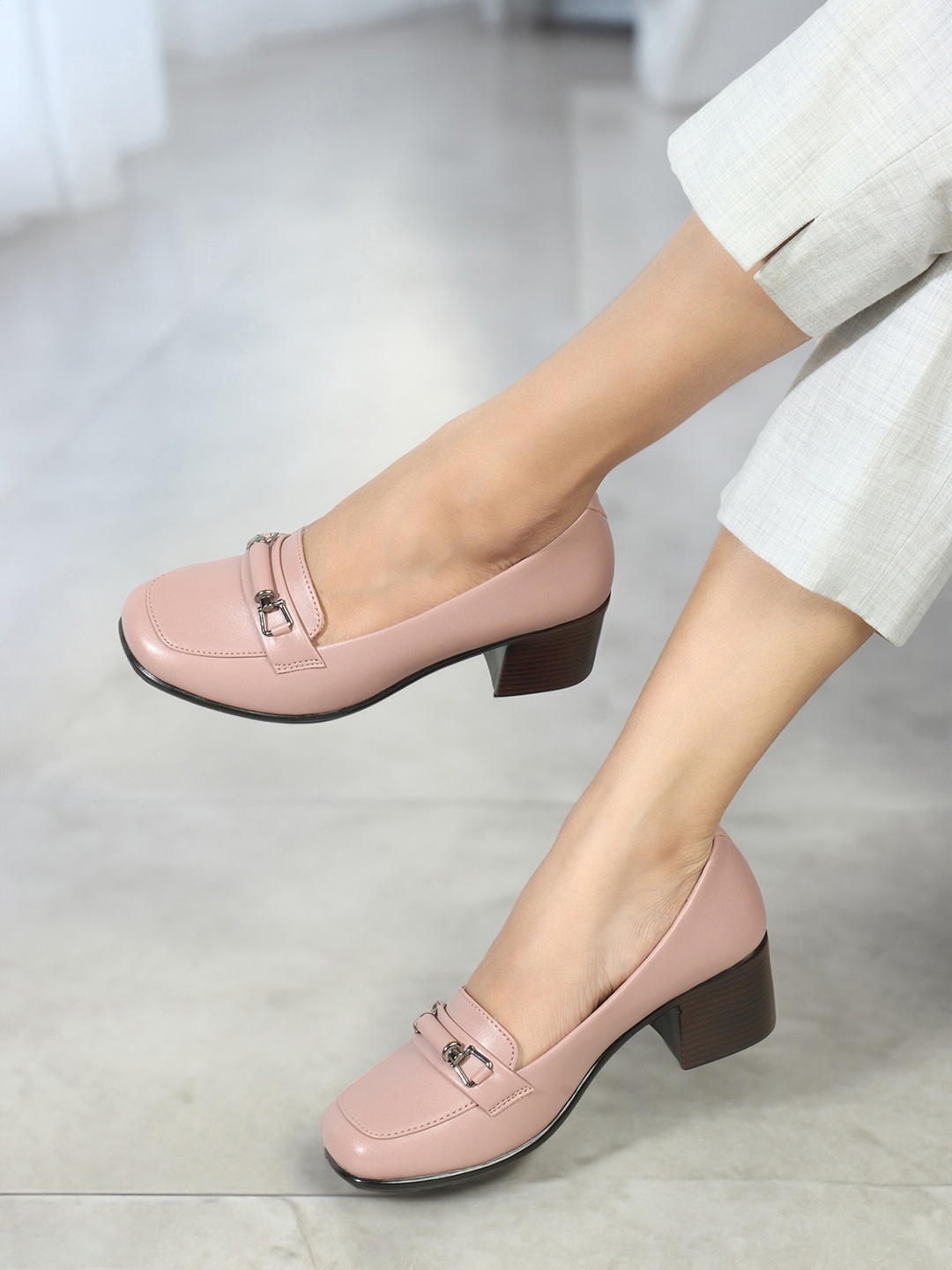 

ELLE Peach-Coloured Round Toe Pumps Block Heels