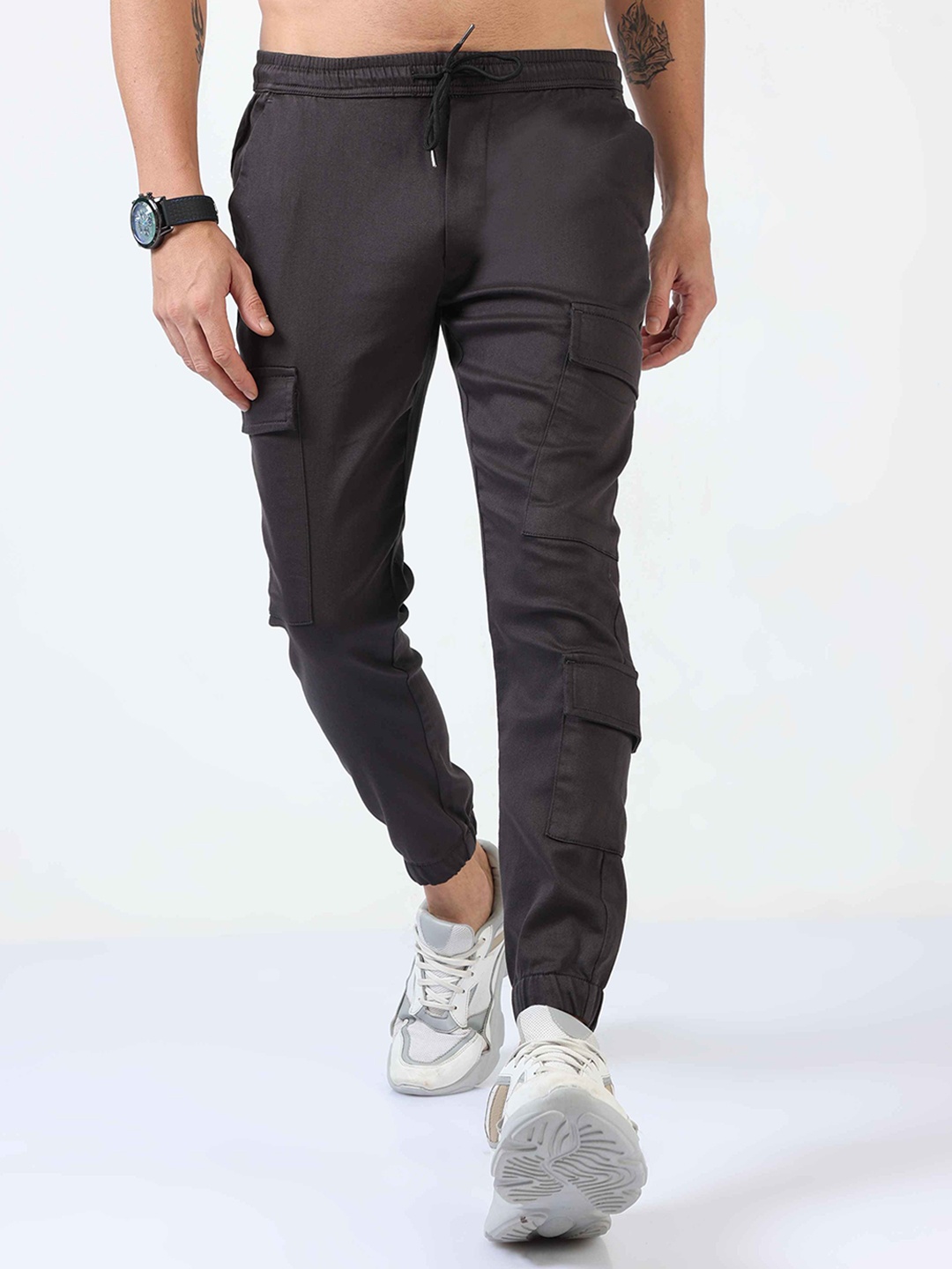 

Tailoraedge Men Relaxed Mid-Rise Joggers, Grey