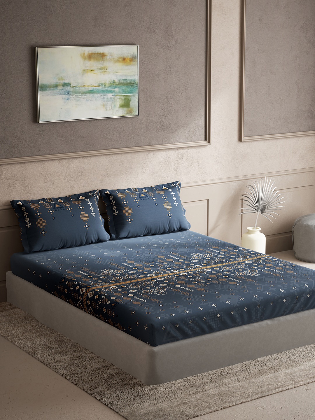 

DDecor Blue & White Ethnic Motifs Cotton 150 TC King Bedsheet with 2 Pillow Covers