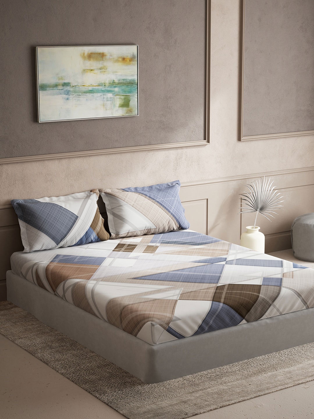 

DDecor Blue & White Geometric Cotton 140 TC King Bedsheet with 2 Pillow Covers