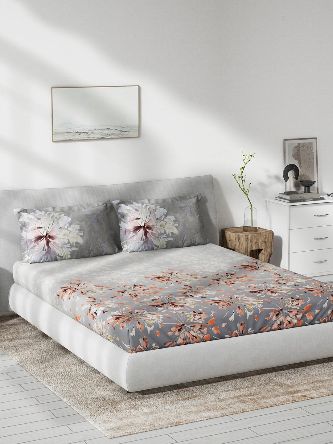 DDecor Grey & Pink Floral Cotton 140 TC Queen Bedsheet with 2 Pillow Covers