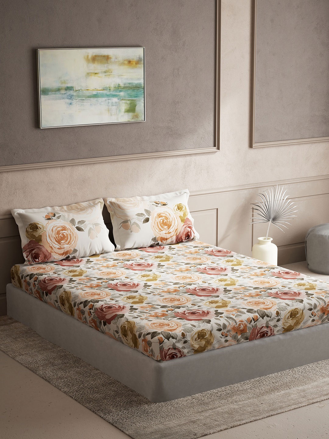 

DDecor Red & Green Floral Cotton 140 TC King Bedsheet with 2 Pillow Covers