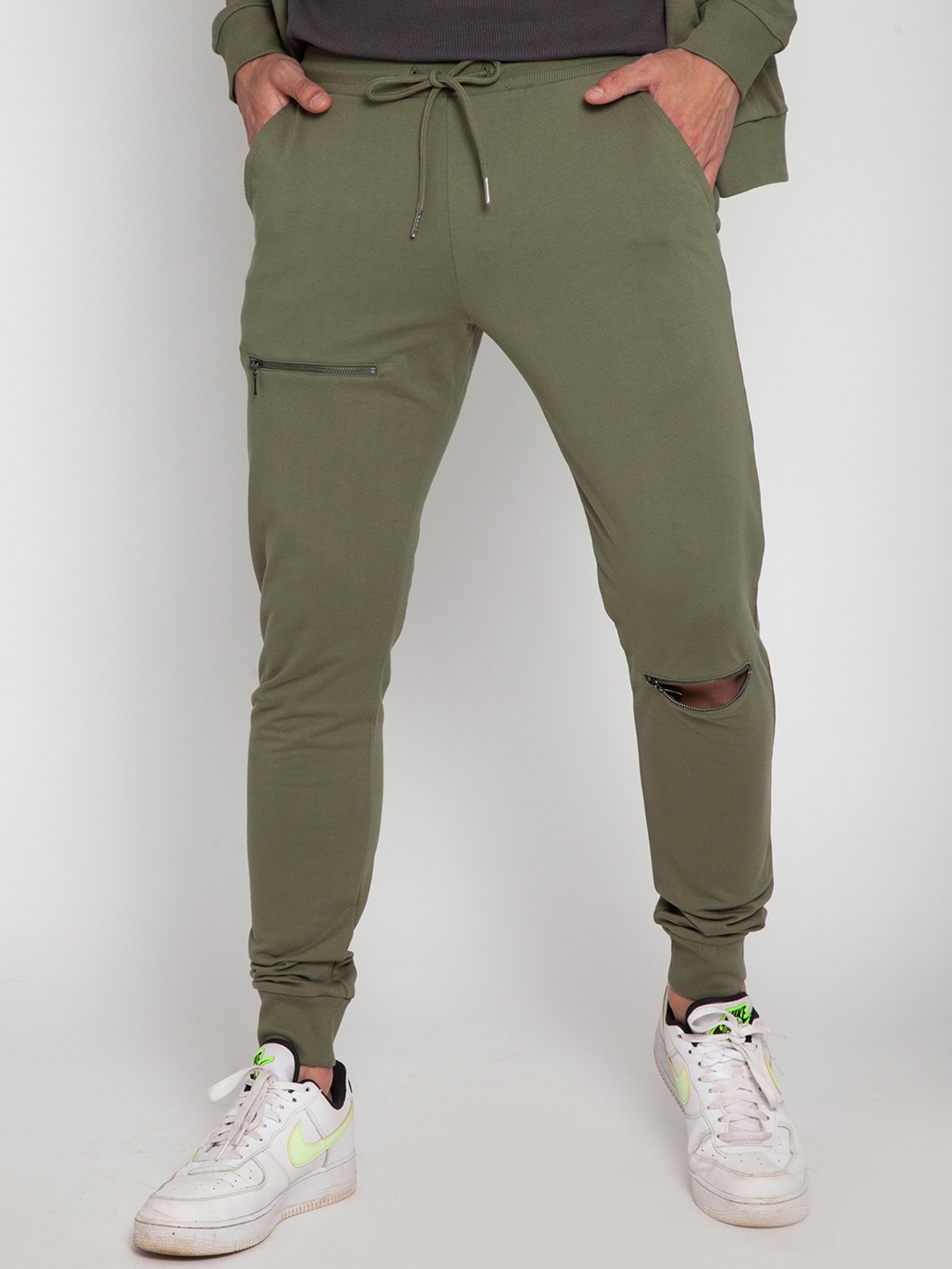 

CAVA Men Mid-Rise Rapid-Dry Tapered Zip Joggers, Green