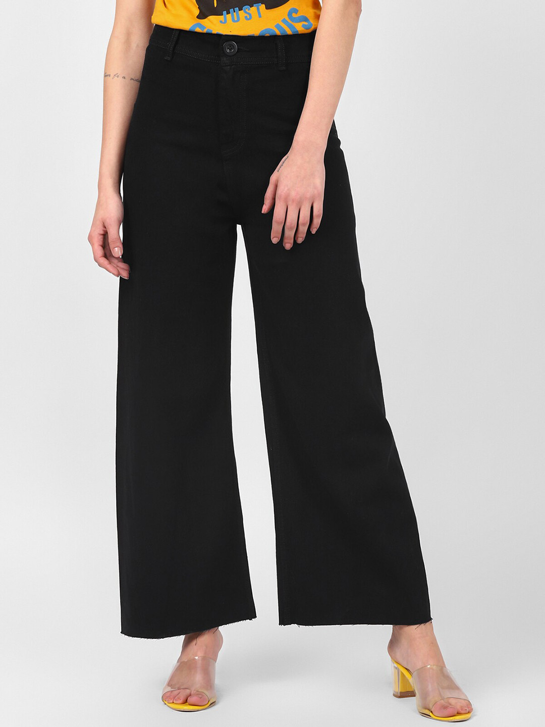 

UrbanMark Women Mid-Rise Clean Look Wide Leg High-Rise Pure Cotton Jeans, Black