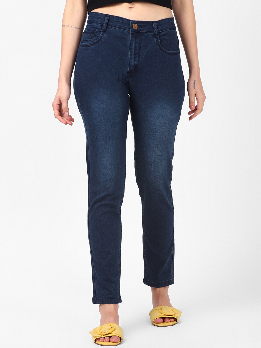 

UrbanMark Women Mid-Rise Clean Look Slim Fit Light Fade Pure Cotton Jeans, Navy blue