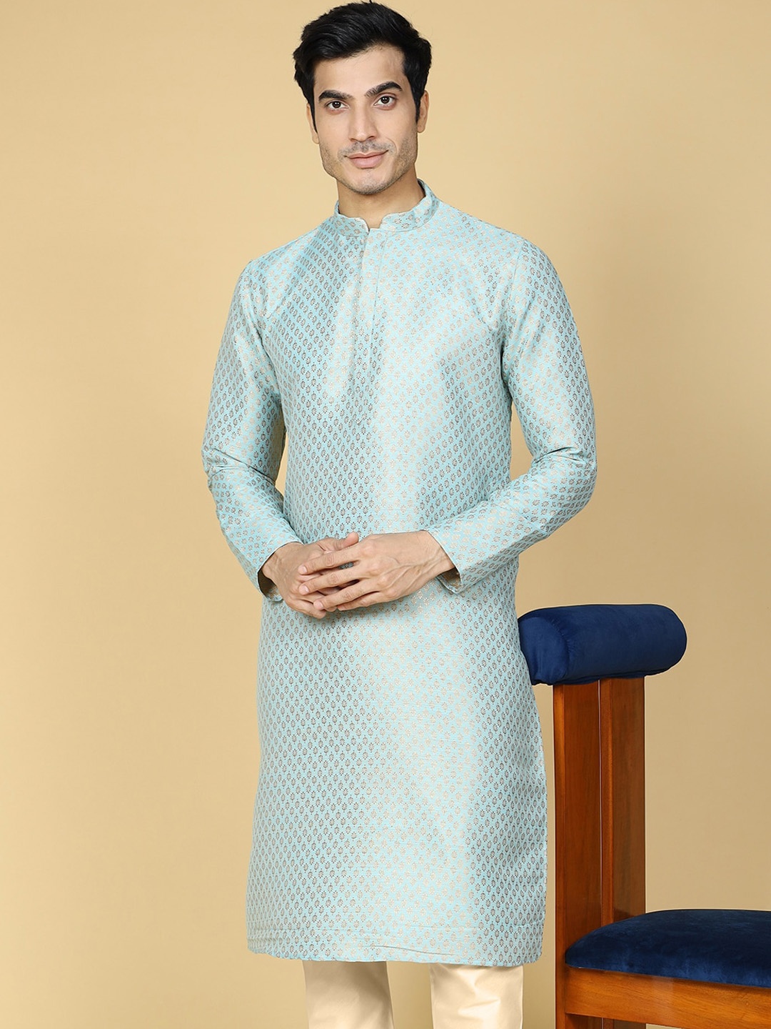 

NAMASKAR Woven Design Mandarin Collar Zari Jacquard Kurta, Blue