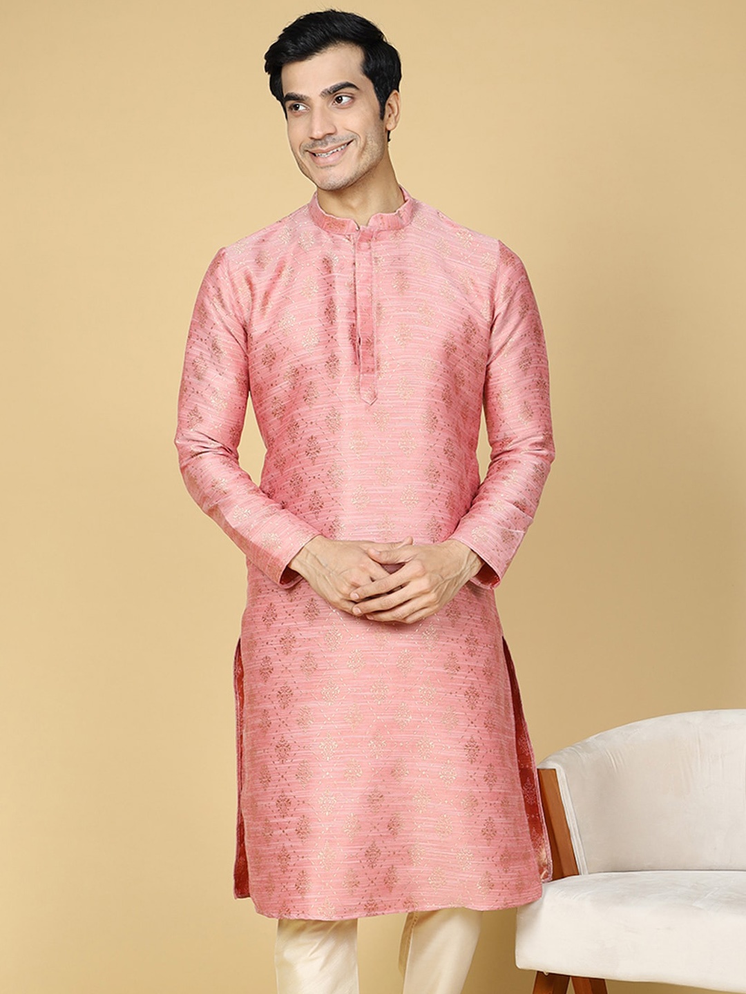 

NAMASKAR Ethnic Motifs Woven Design Mandarin Collar Jacquard Straight Kurta, Pink