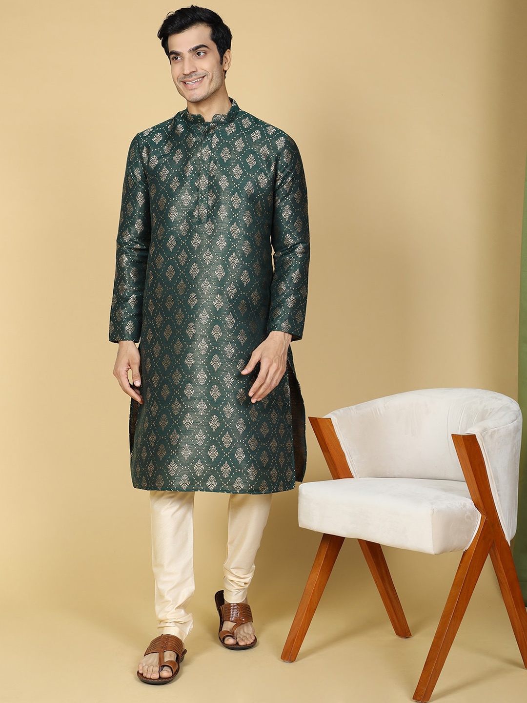 

NAMASKAR Woven Design Mandarin Collar Kurta with Churidar, Green